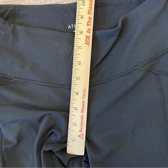 Athleta Full Length Leggings with Side Zippered Pockets EUC - Picture 7 of 8
